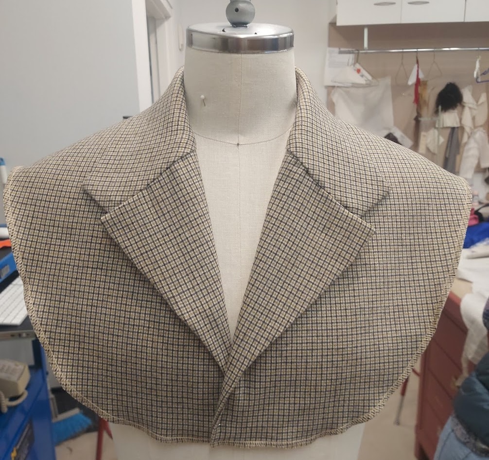 full-scale hand tailored collar of a suit jacket with lapels front